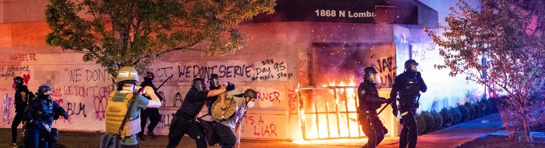 New video shows the moments before deadly Portland protest shooting – CNN Video